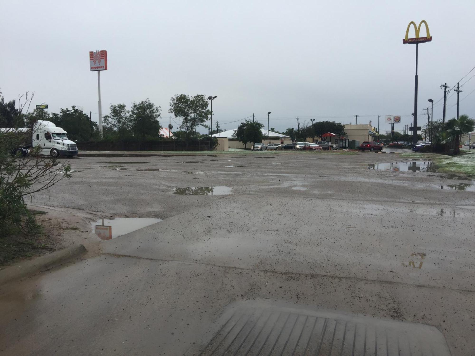 Texas Inn And Suites City Center At University Dr. Edinburg Esterno foto